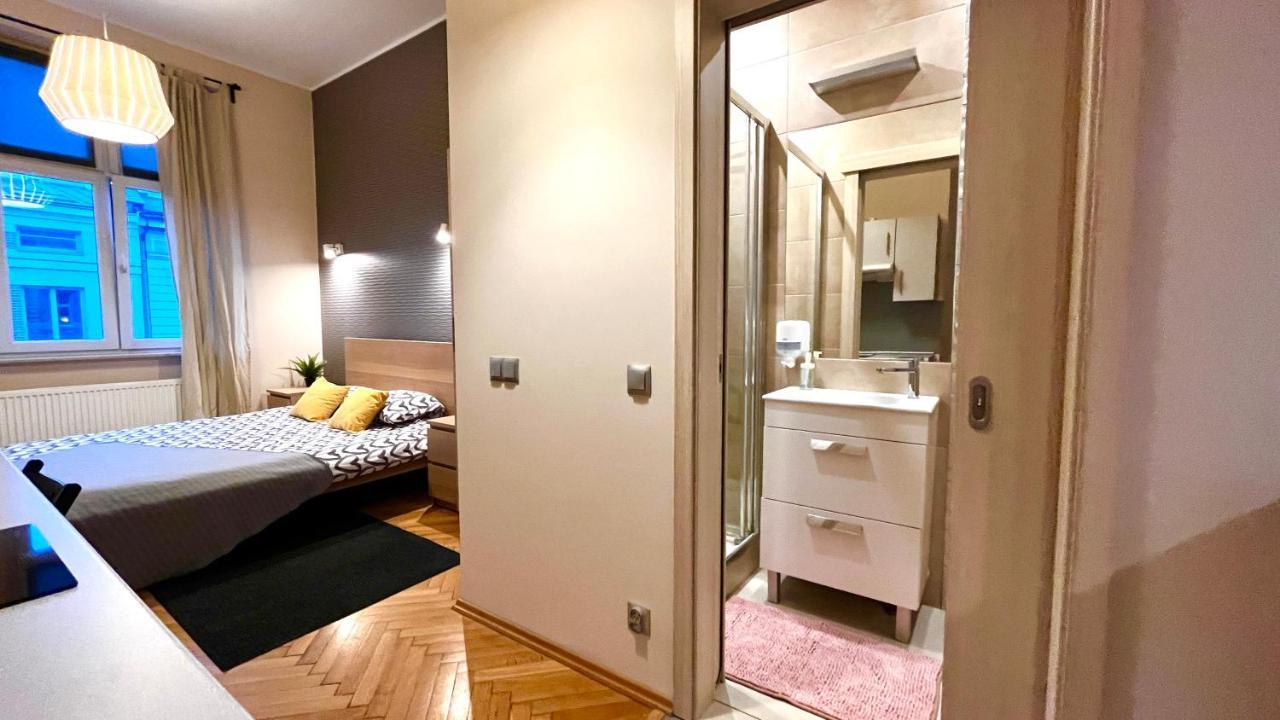 Double Studio City Center Krasków Εξωτερικό φωτογραφία